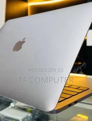 New Laptop Apple MacBook Pro M1 8GB Apple M1 Pro SSD 256GB