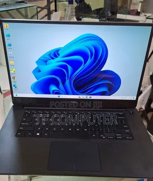 New Laptop Dell Precision 5540 16GB Intel Core I7 SSD 512GB