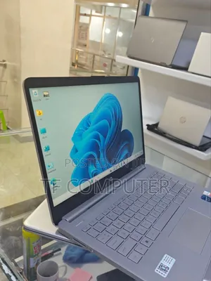 New Laptop HP Stream Notebook 16GB Intel Core I5 SSD 512GB