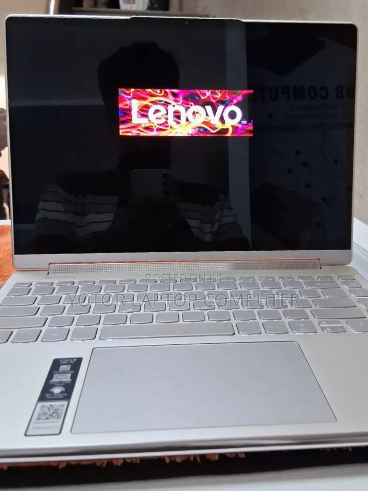 New Laptop Lenovo Yoga 9i 16GB Intel SSD 512GB