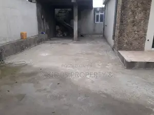 5bdrm Villa in Around Nasswe, Nifas Silk-Lafto for rent