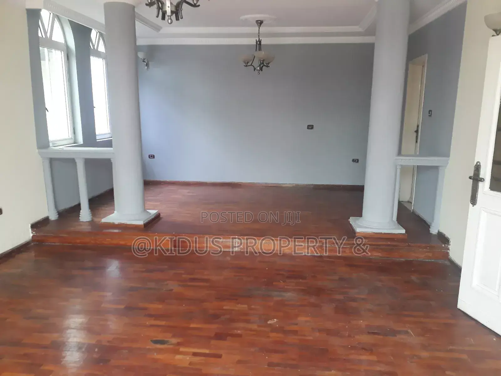 5bdrm Villa in Around Nasswe, Nifas Silk-Lafto for rent