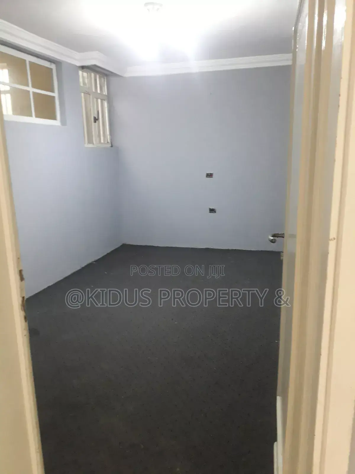 5bdrm Villa in Around Nasswe, Nifas Silk-Lafto for rent