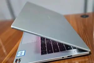 New Laptop Huawei MateBook 13 WRT-W19E 8GB AMD Ryzen 5 SSD 512GB