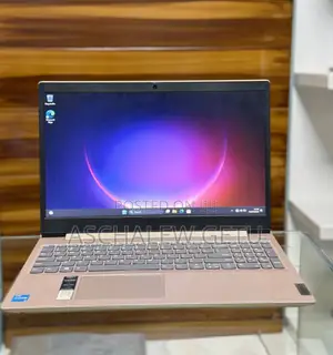 Photo - New Laptop Lenovo Ideapad 3 8GB Intel Core I3 SSD 256GB