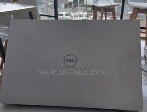 New Laptop Dell XPS 13 7390 8GB Intel Core I5 SSD 512GB