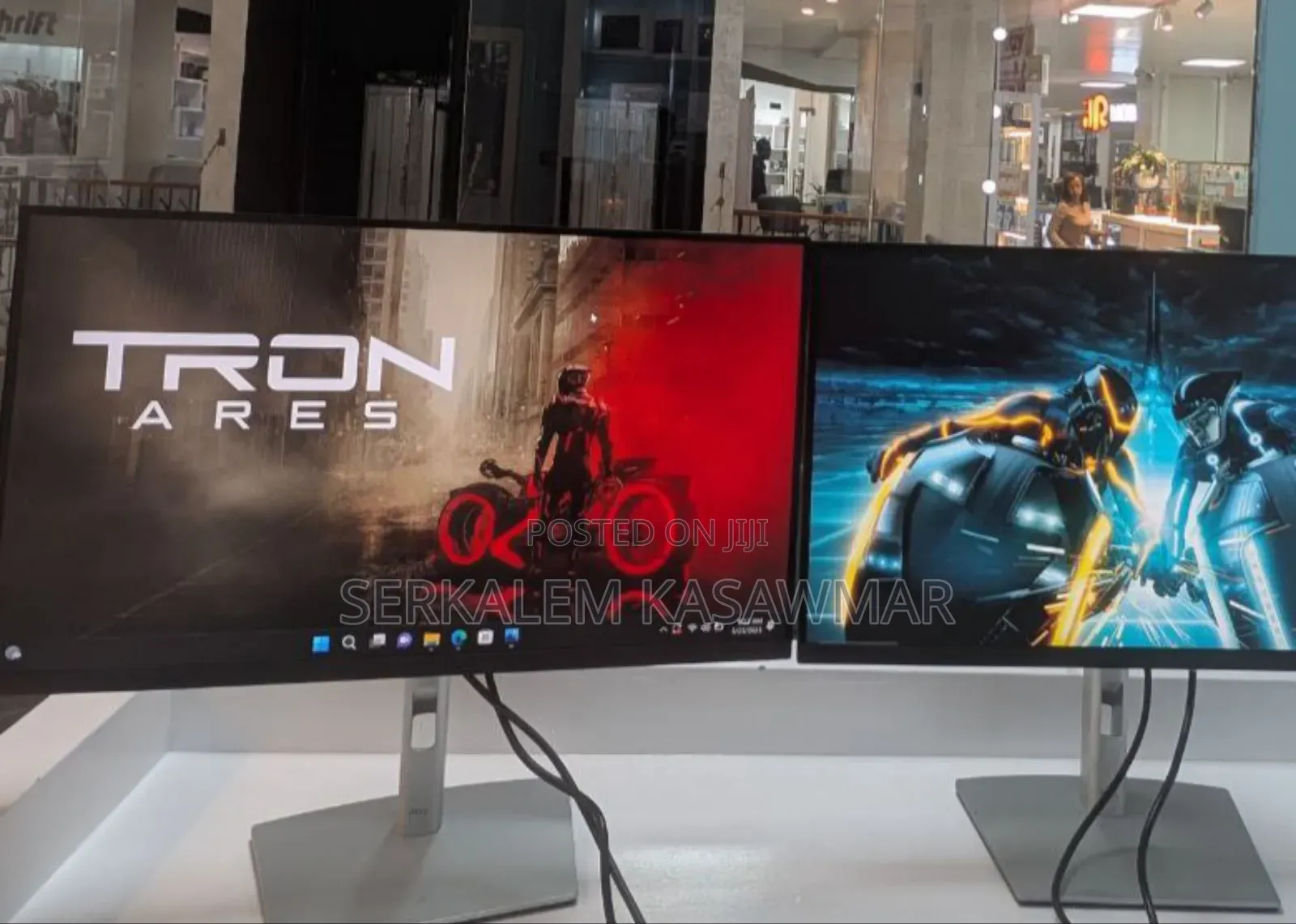 1almost New Dell 27 Inch Dell 27" Inch Mon