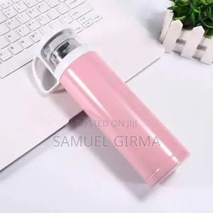 380ml ፔርሙስ
የራሱ መጠጫ ኩበያ ያለው