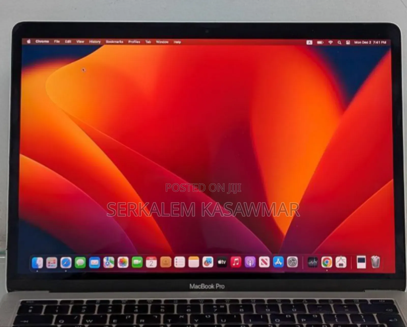 New Laptop Apple MacBook Pro 2017 8GB Intel Core I5 SSD 256GB