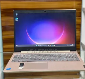 Photo - New Laptop Lenovo Ideapad 3 8GB Intel Core I3 SSD 256GB