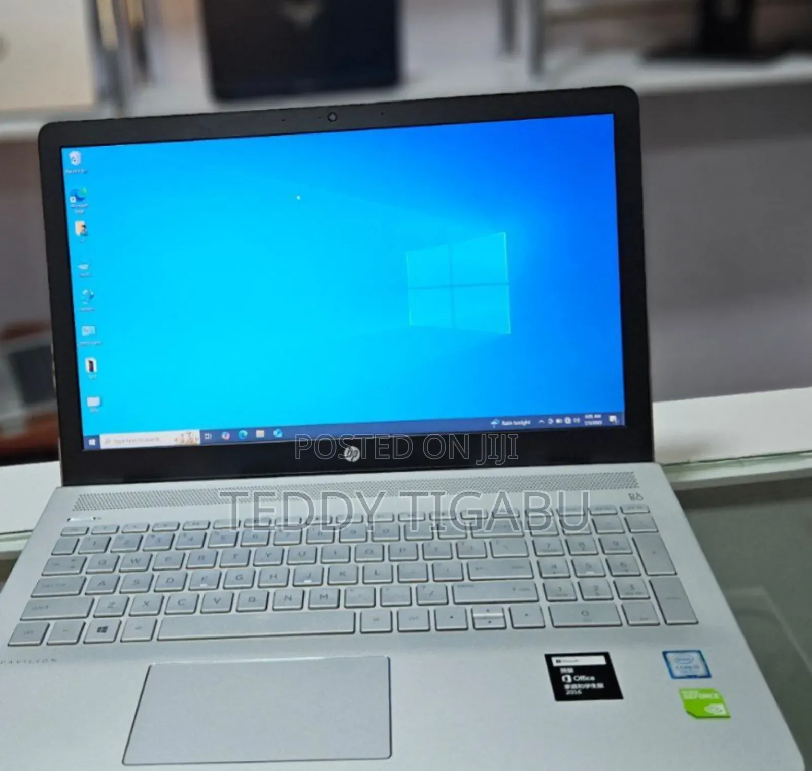 New Laptop HP Pavilion 15 8GB Intel Core I5 SSD 500GB