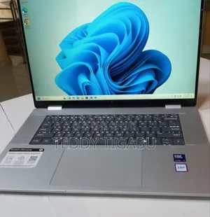 New Laptop HP Envy X360 32GB Intel Core Ultra 7 SSD 512GB