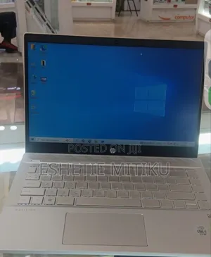 Photo - New Laptop HP 16GB Intel Core I7 SSD 512GB