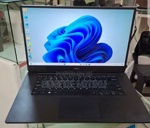 New Laptop HP 16GB Intel Core I7 SSD 512GB