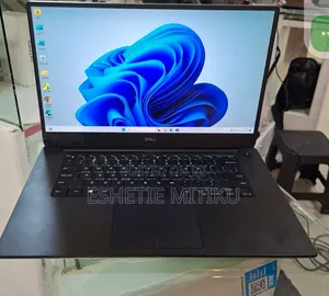 New Laptop HP 16GB Intel Core I7 SSD 512GB