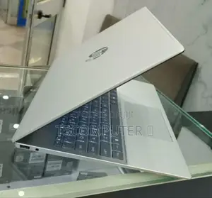 New HP Pavilion Gaming Laptop 15-Dk2xxx 16GB AMD Ryzen 7 SSD 512GB