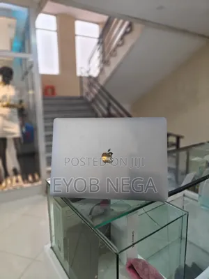 Laptop Apple MacBook Pro 2020 8GB Intel Core I5 SSD 256GB