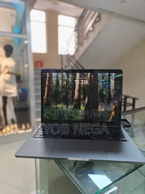 Laptop Apple MacBook Pro 2020 8GB Intel Core I5 SSD 256GB