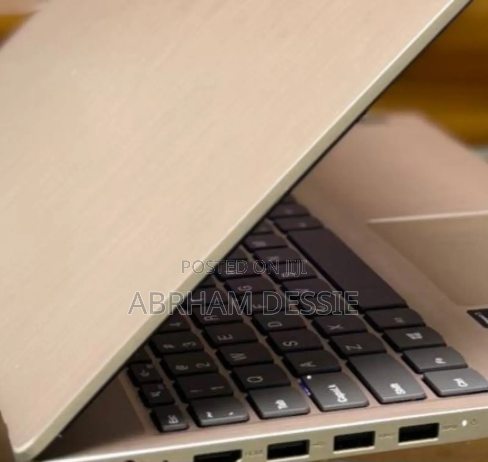 New Laptop Lenovo 8GB Intel Core I3 SSD 256GB