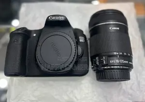 Canon Eos 60d 18-135mm DSLR Cameras