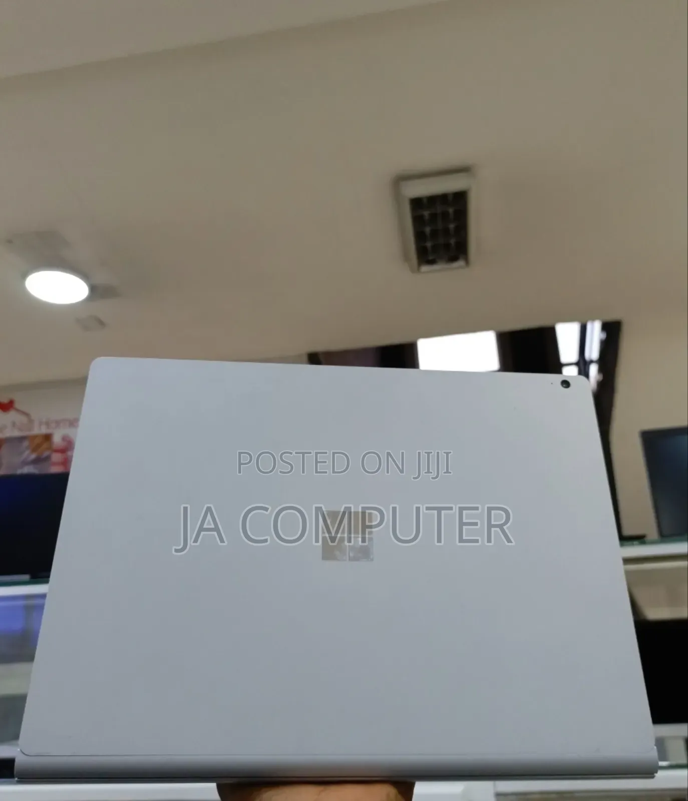 New Laptop Microsoft Surface Book 3 16GB Intel Core I7 SSD 256GB