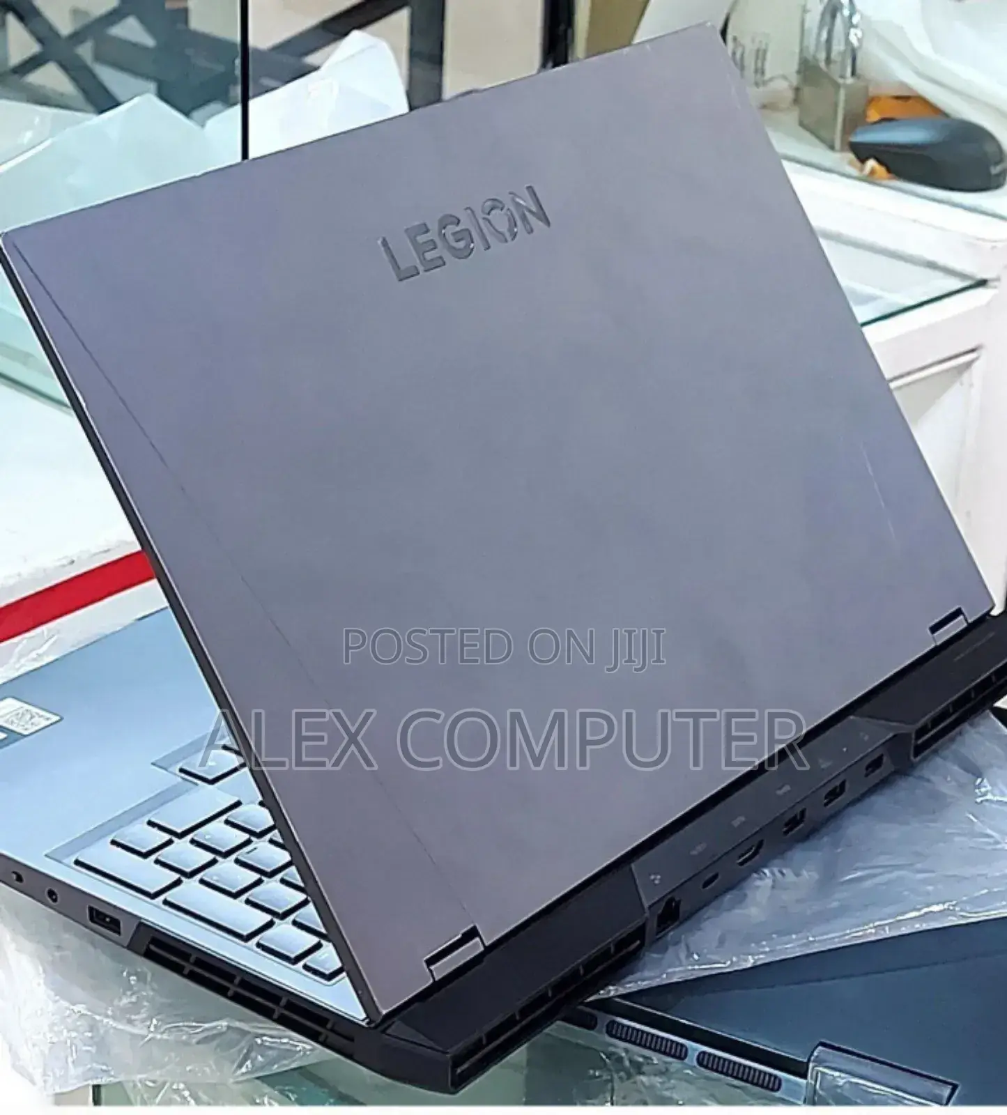 New Laptop Lenovo Legion 5 16GB AMD Ryzen 7 SSD 512GB