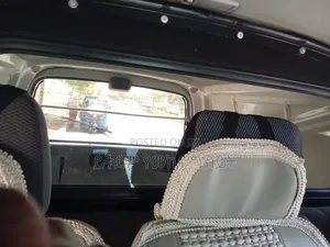 Toyota HiAce 2011 White