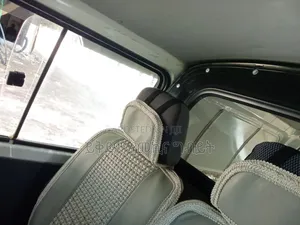 Toyota HiAce 2011 White