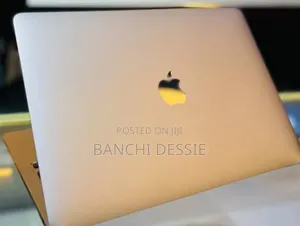 Photo - New Laptop Apple MacBook Pro M1 8GB Apple M1 Pro SSD 256GB
