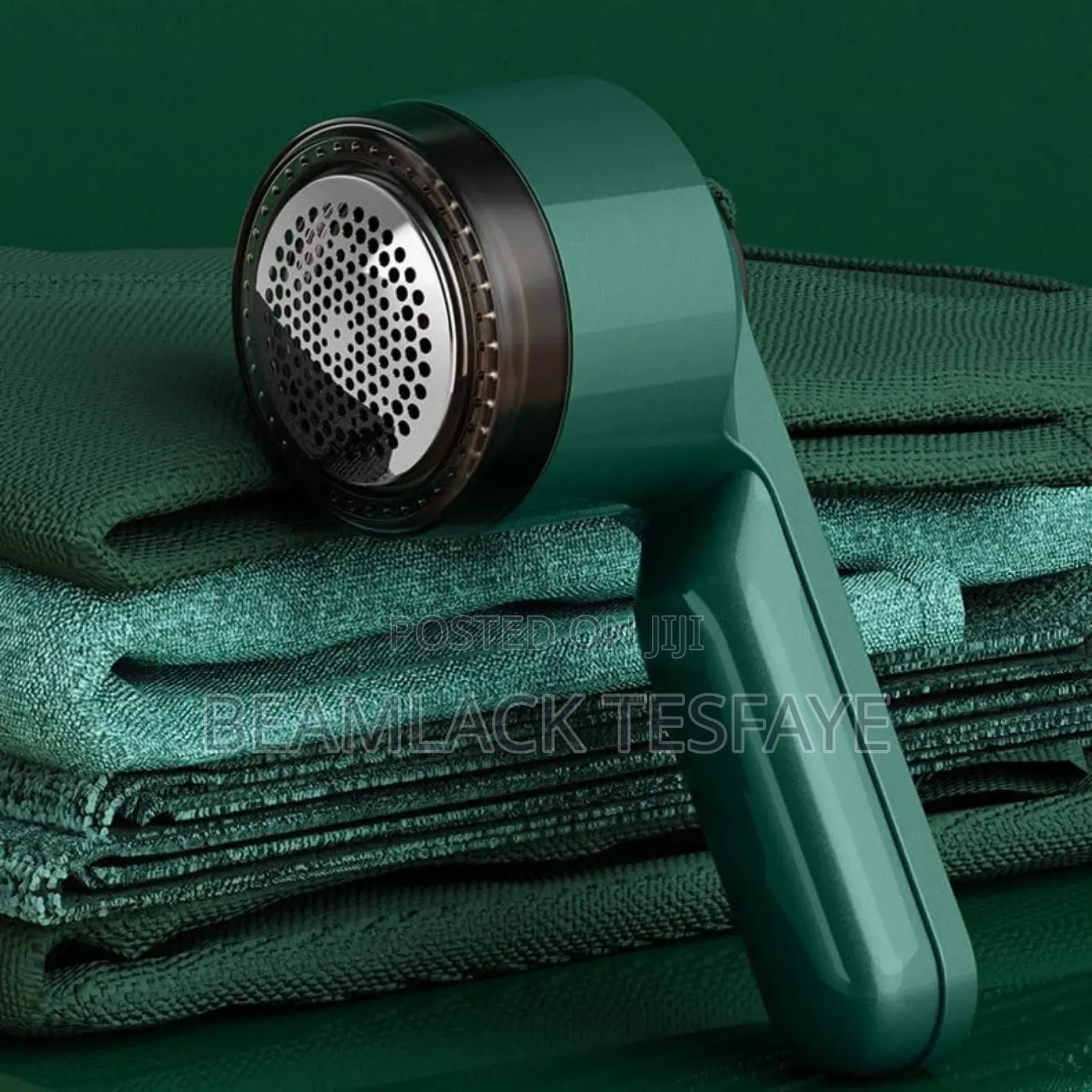 በቻርጅ የሚሰራ Lint Remover