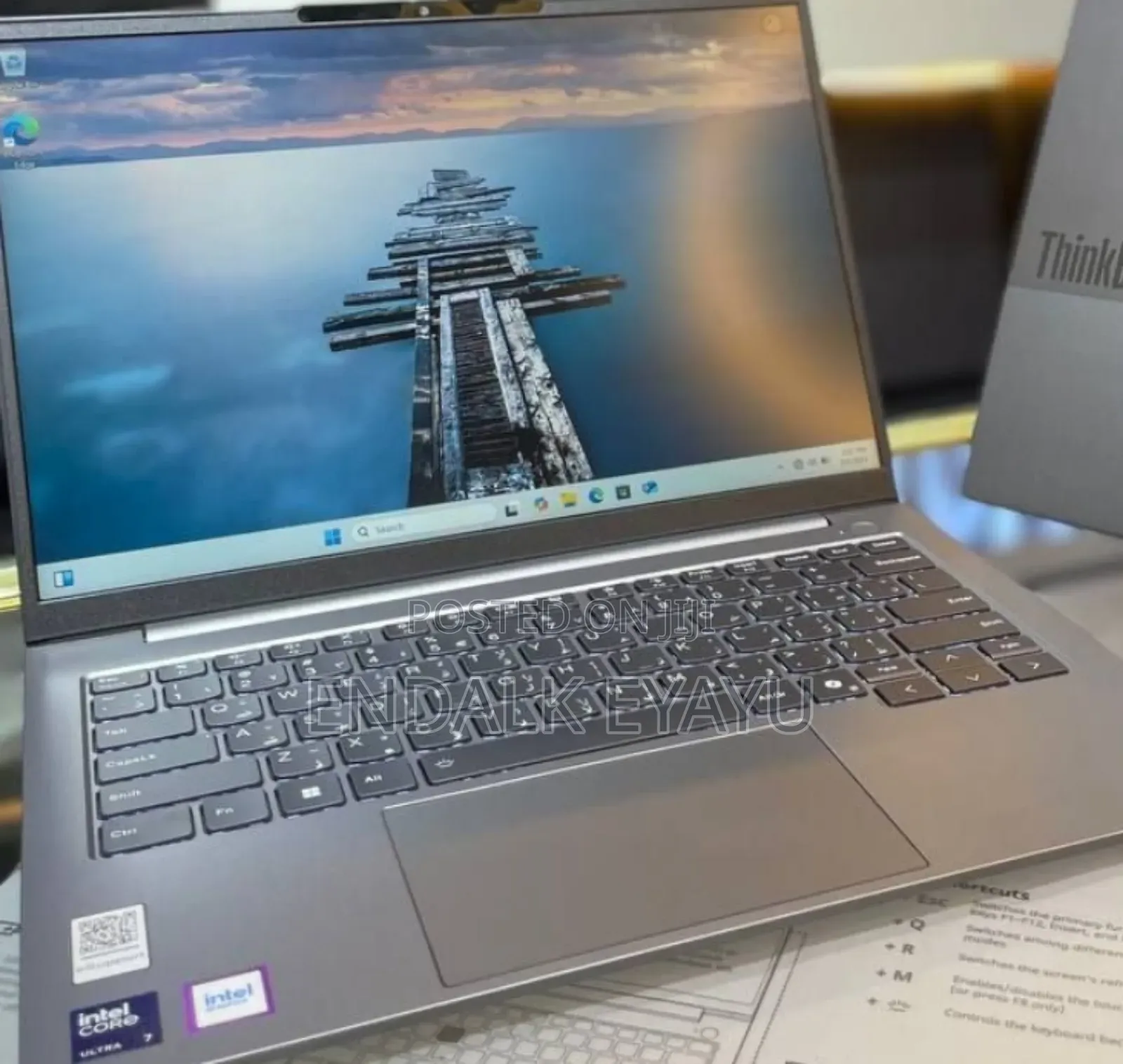 New Laptop Lenovo 24GB Intel Core Ultra 7 SSD 512GB