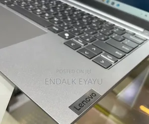 New Laptop Lenovo 24GB Intel Core Ultra 7 SSD 512GB