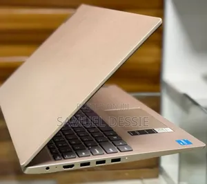 New Laptop Lenovo Ideapad 3 8GB Intel Core I3 SSD 256GB