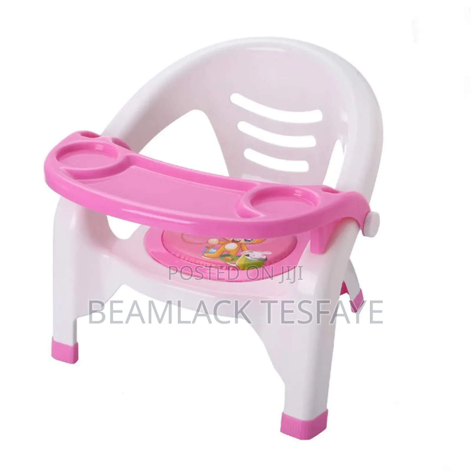 ከጠንካራ ፕላስቲክ የተሰራ ቀለል ያለ የልጆች 
 የመመገብያ ወንበር
