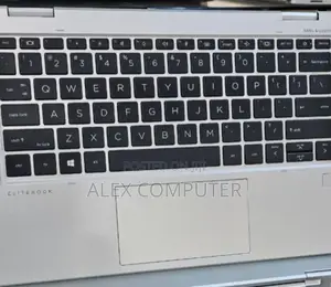 New Laptop HP EliteBook 830 G8 16GB Intel Core i5 SSD 512GB