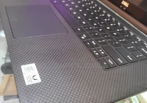 Photo - New Laptop Dell Precision 5530 16GB Intel Core I7 SSD 512GB