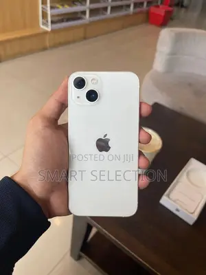 Apple iPhone 13 256 GB White