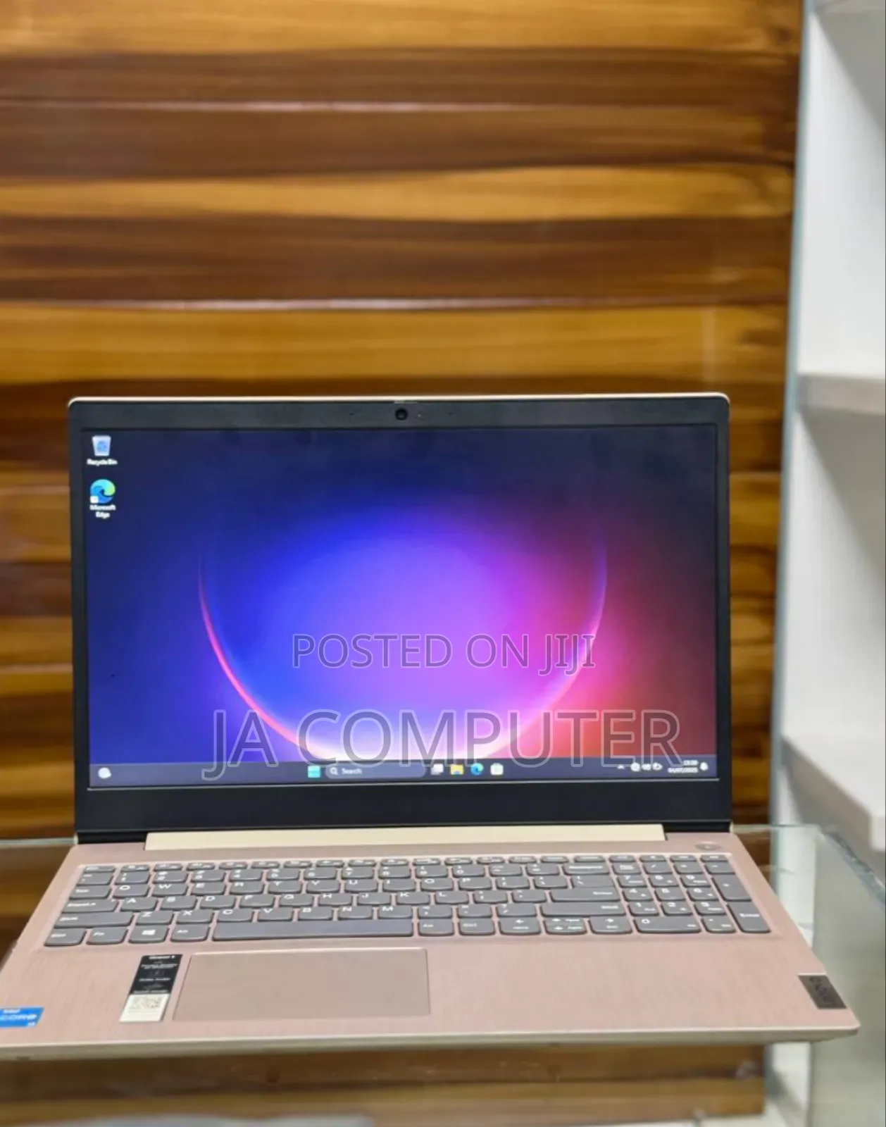 New Laptop Lenovo Ideapad 3 8GB Intel Core I3 SSD 256GB