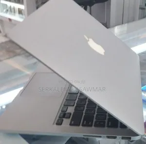 New Laptop Apple MacBook Pro 2015 16GB Intel Core I5 SSD 512GB