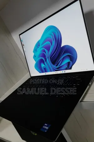 New Laptop Dell XPS 15 16GB Intel Core I7 SSD 512GB