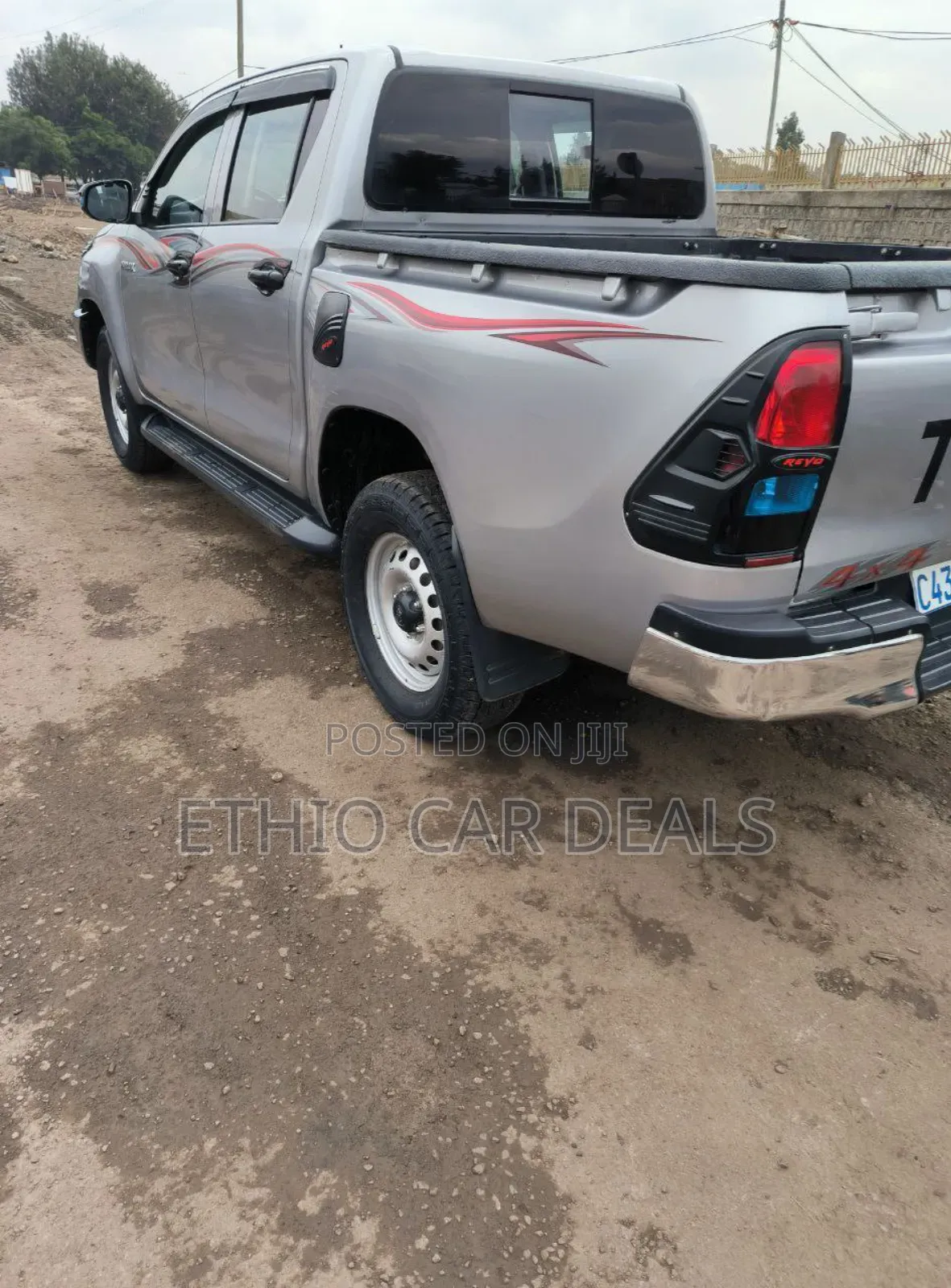 Toyota Hilux Revo Double Cab Deisel 2.4 AWD 2020 Silver