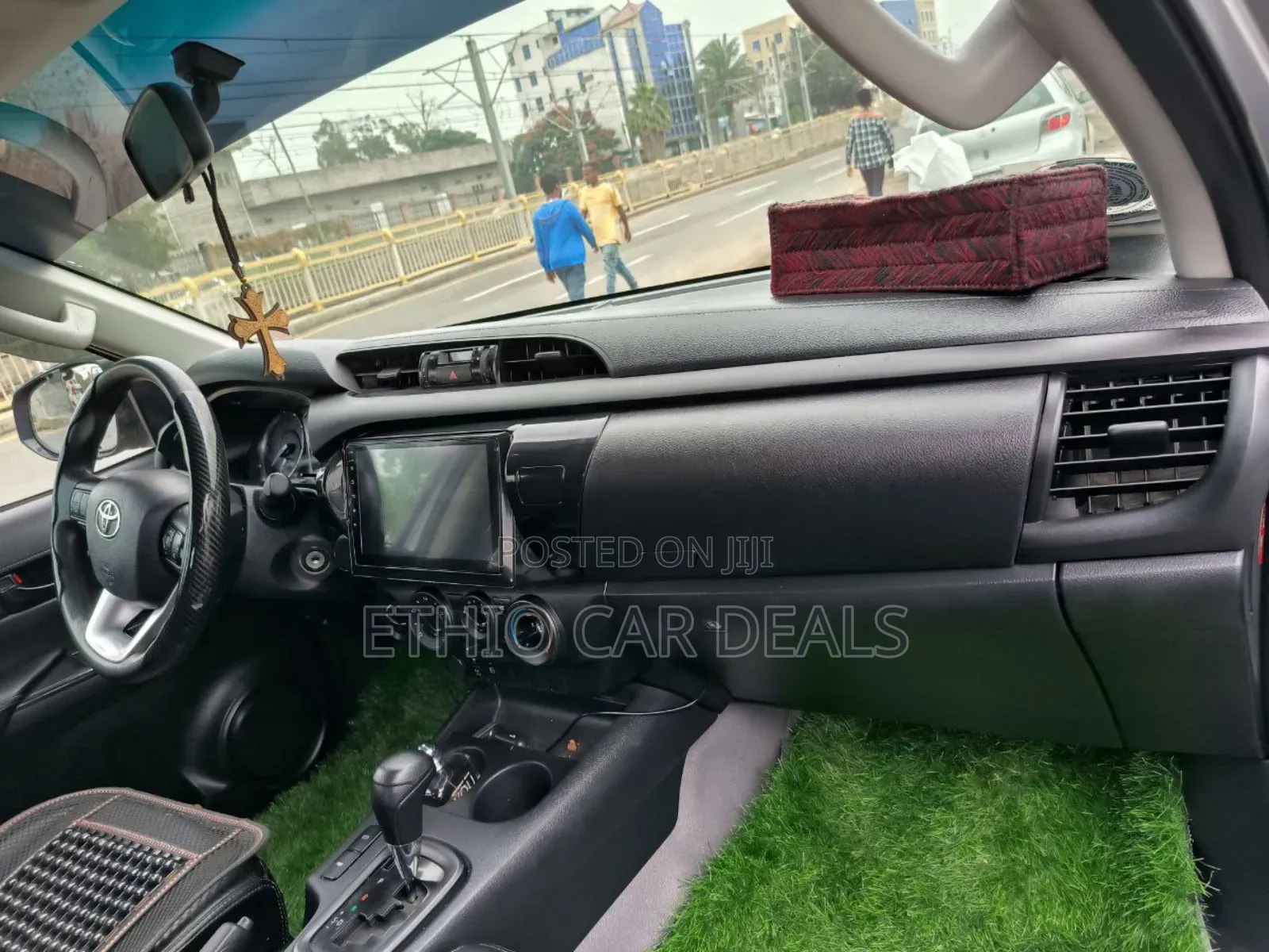 Toyota Hilux Revo Double Cab Deisel 2.4 AWD 2020 Silver