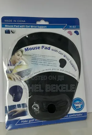 Photo - Mouse Pad With Gel Wrist Support