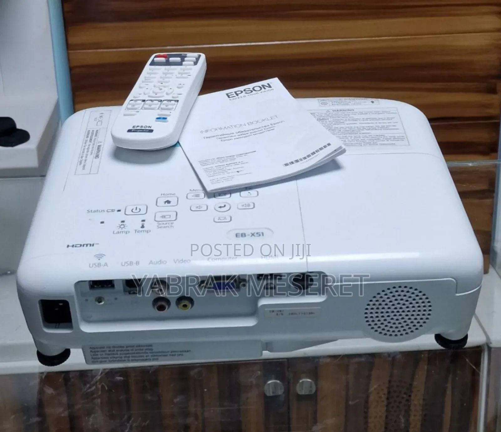 Epson Eb-X51 Projector