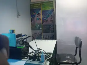 Photo - ሜክሲኮ ኬ ኬር ህንፃ ላይ የመስሪያ ቦታ