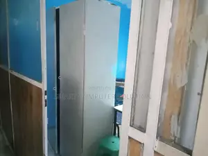 ሜክሲኮ ኬ ኬር ህንፃ ላይ የመስሪያ ቦታ