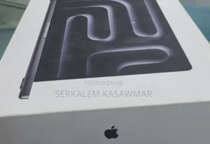 New Laptop Apple MacBook Pro 16GB Apple M4 SSD 512GB