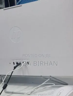 New HP 200 G4 22 All-in-One 16GB Intel Core I5 SSD 512GB