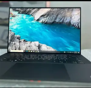 New Laptop Dell XPS 15 16GB Intel Core I7 SSD 512GB