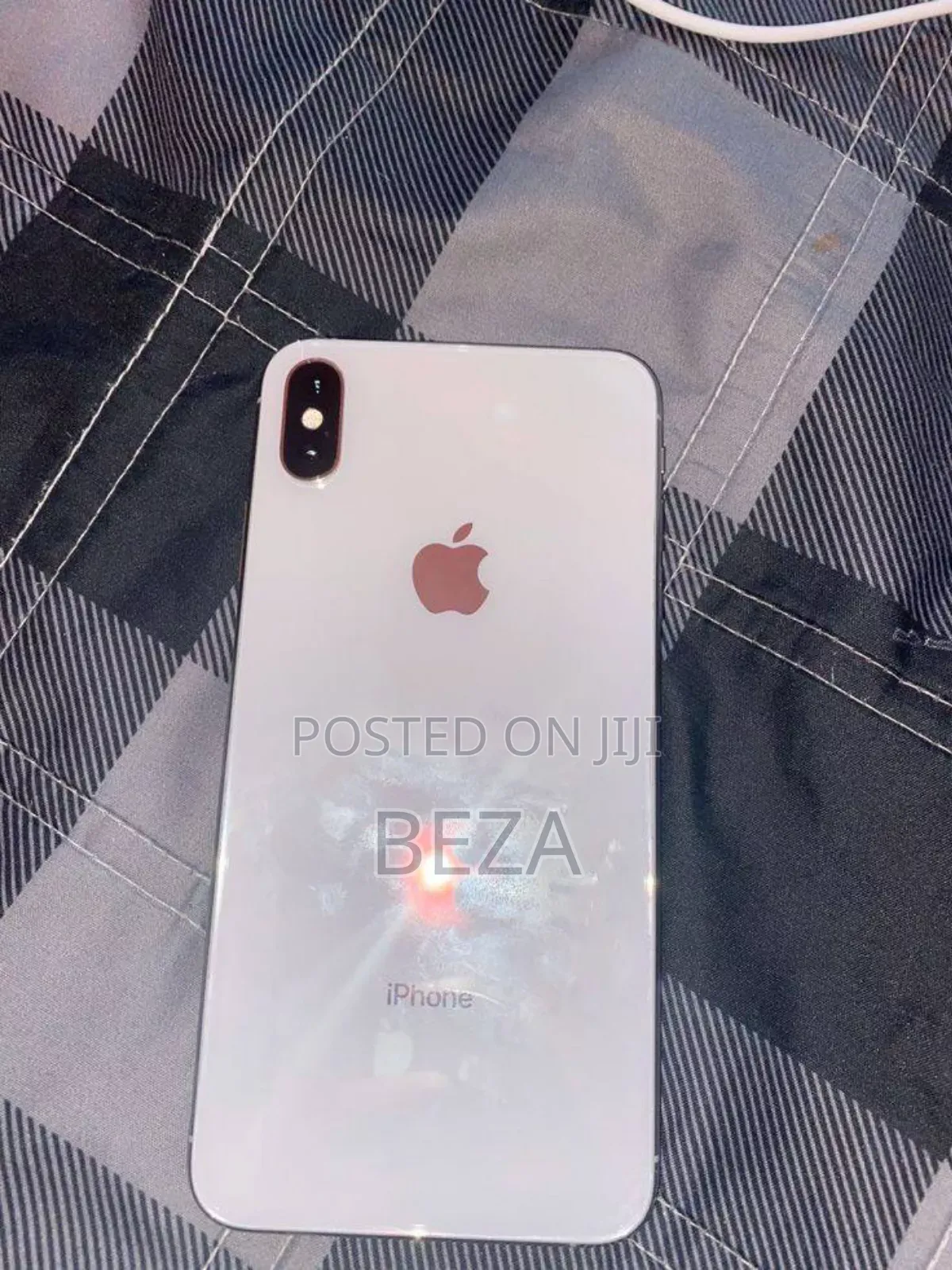 New Apple iPhone XS Max 64 GB Gray